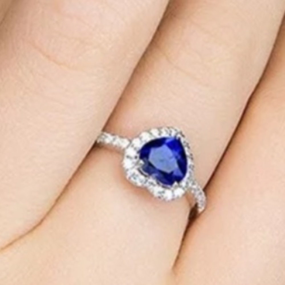 Blue Crystal Heart Shaped cubic zirconia Ring